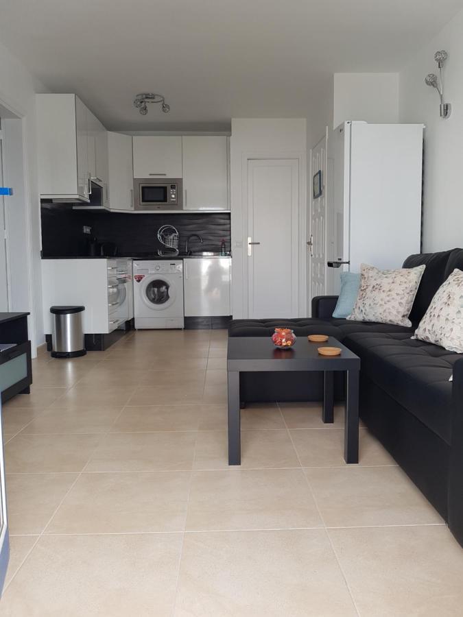 Atalaya 1St Floor Poolside Apartment Puerto del Carmen  Eksteriør billede